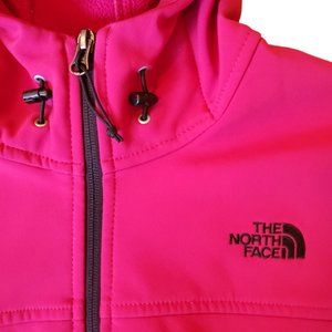 The North Face Women's Hooded Windbreaker